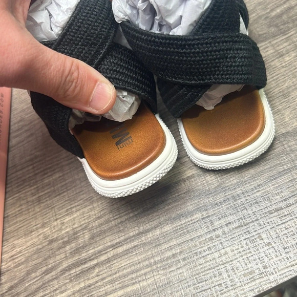 Toddler Mia Black Sandals size 10 NWT - Picture 4 of 5